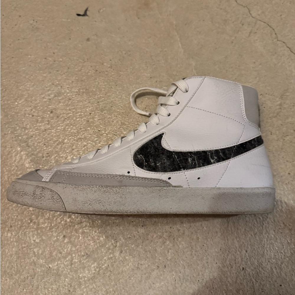 Nike Blazer